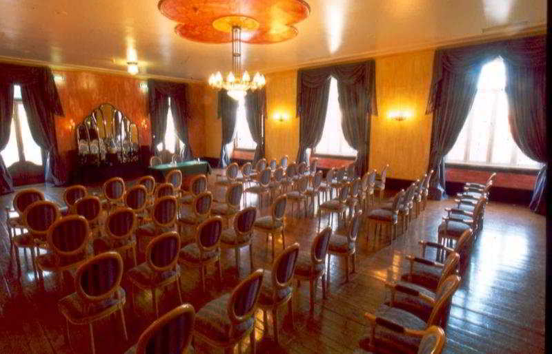 Curia Palace Hotel Spa & Golf Resort Luaran gambar